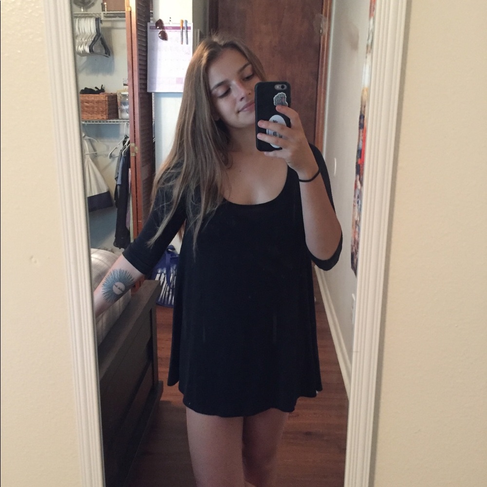 Urban Outfitters flowy shirt